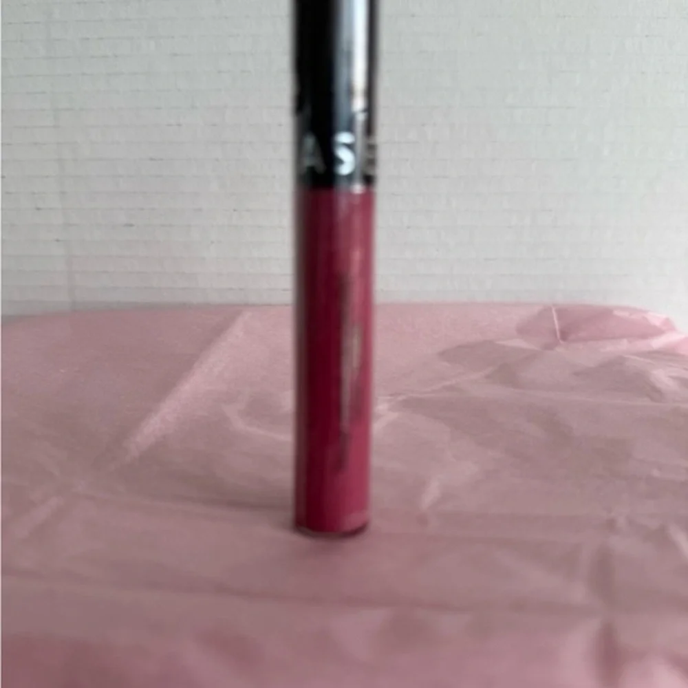 New in Package Sephora Collection Cream Lip Stain in #57 Dare to be Pink - Picture 2 of 6